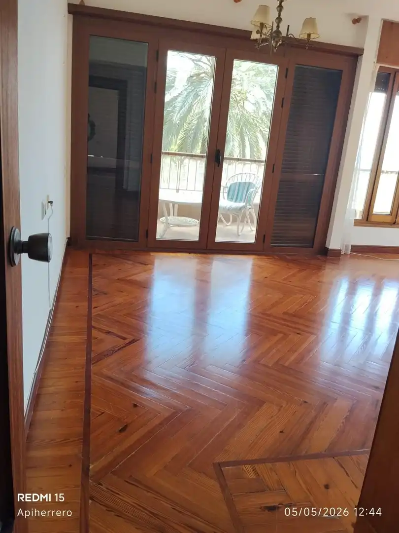 Piso de alquiler en Alicante / Alacant con Aire acondicionado, Jardín privado y Terraza