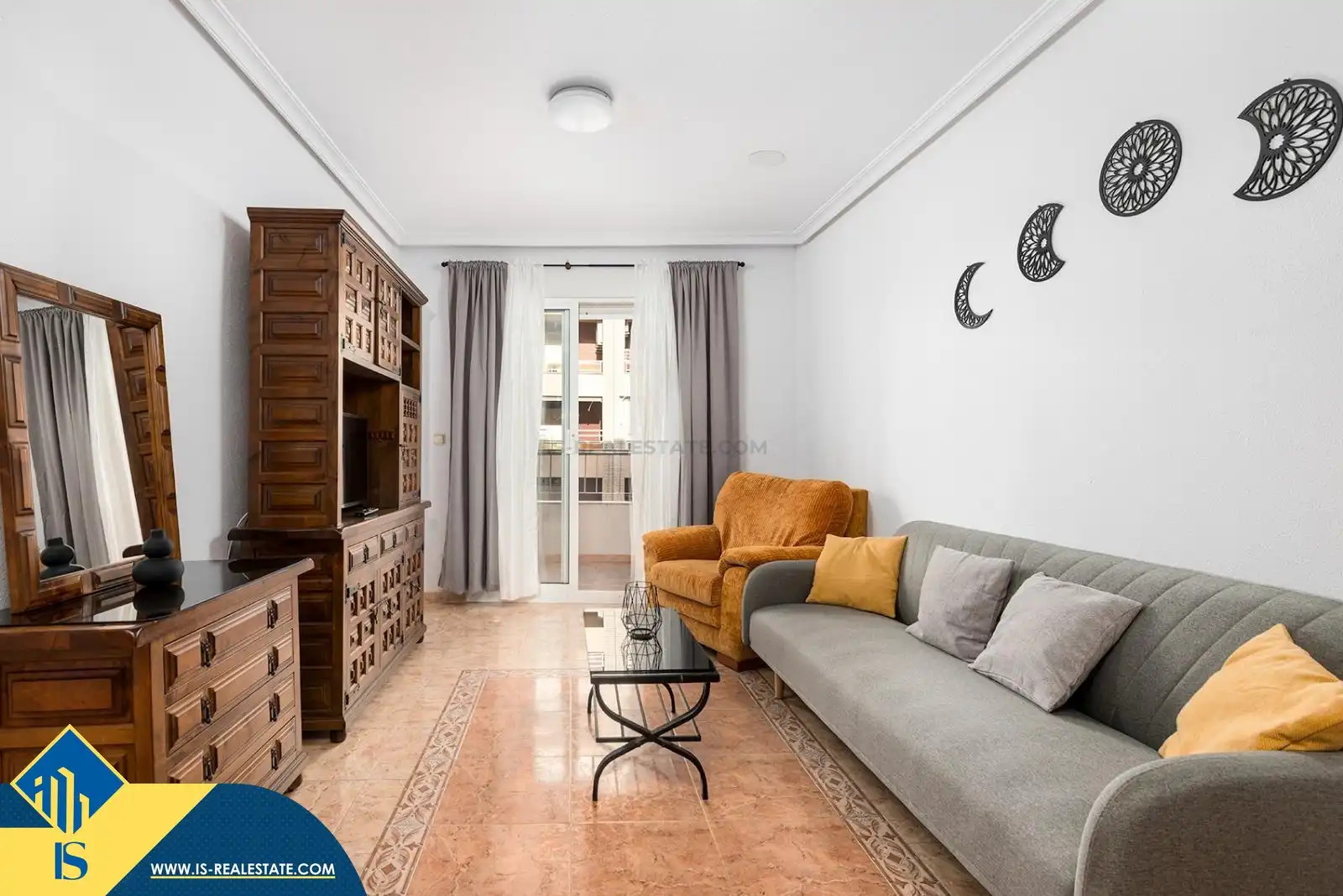 Flat with lift for sale in Playa del Cura