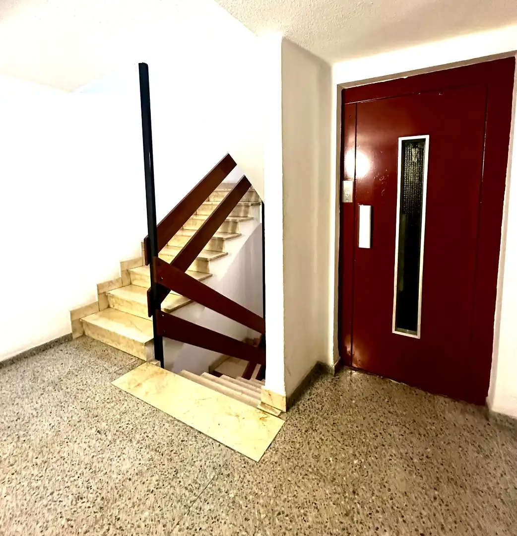 Flat with terrace for sale in Carrer de Godofred Ros, imagen 17