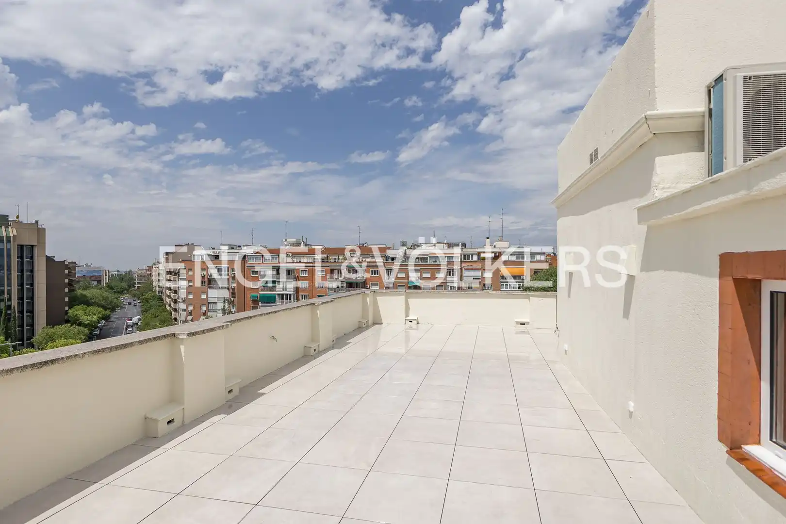 Terrasse von Dachboden zur Miete in Madrid mit Klimaanlage, Heizung und Terrasse