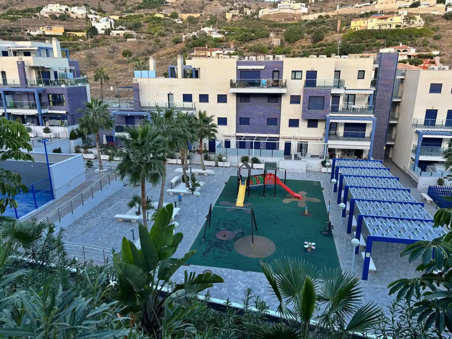 Exterior view of Flat for rent in Almuñécar  with Air Conditioner, Heating and Terrace