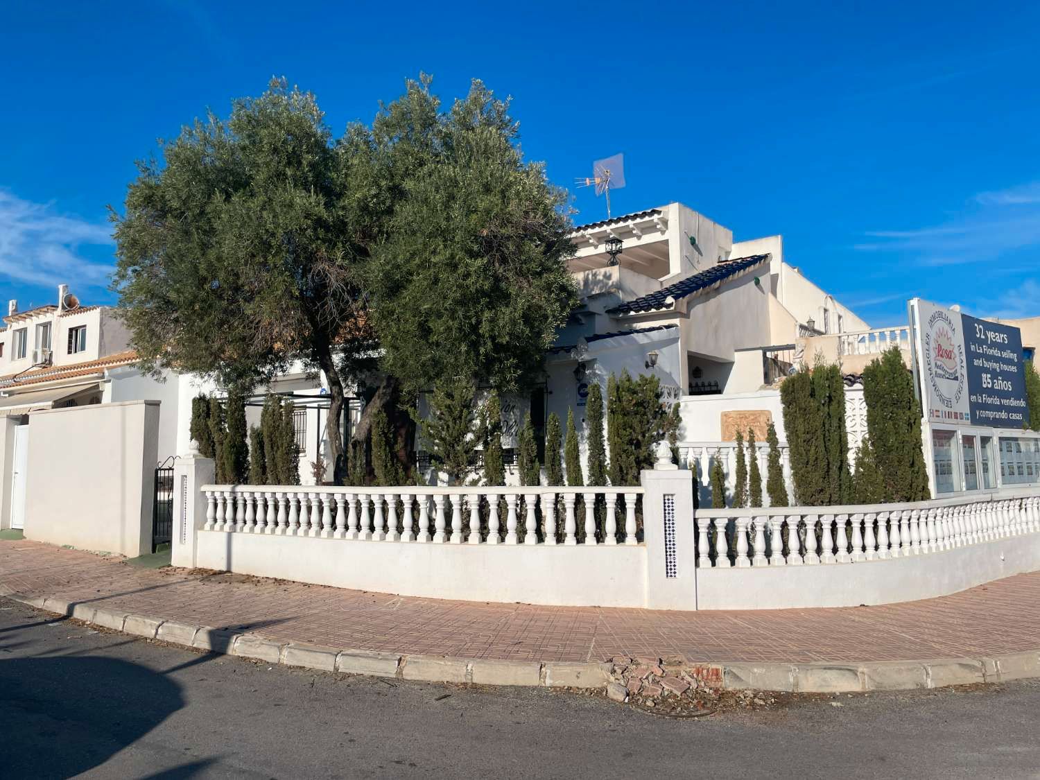 Exterior view of Premises for sale in Orihuela  with Air Conditioner and Furnished