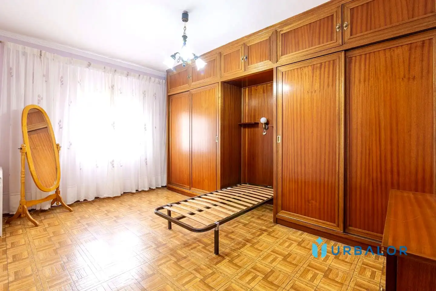 Habitación de Piso en venta en Alcorcón con Calefacción, Terraza y Alarma