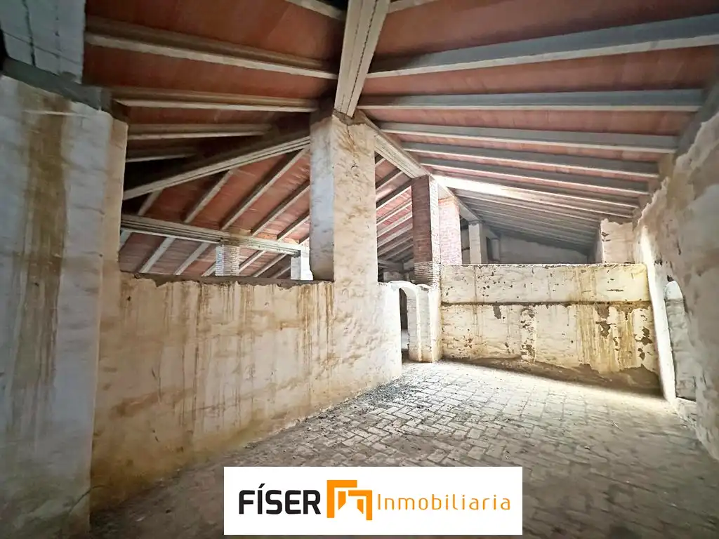 Casa o chalet en venta en Medina de las Torres con Jardín privado