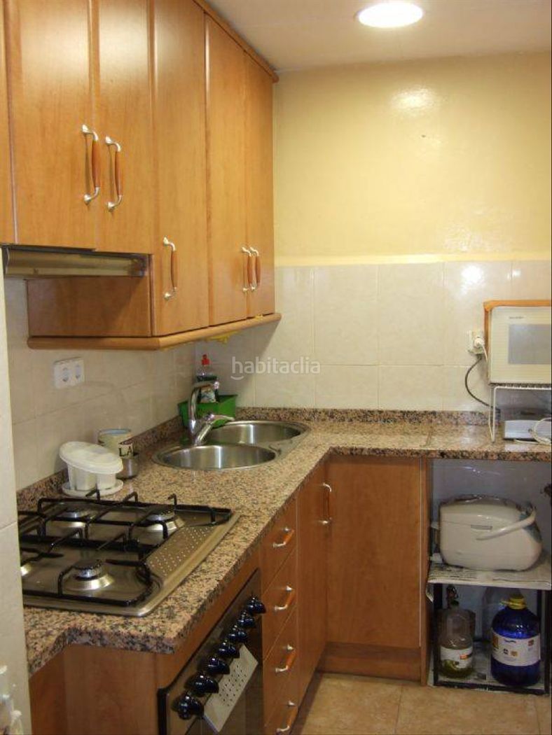 Cuina de Pis en venda en Mataró amb Traster i Moblat