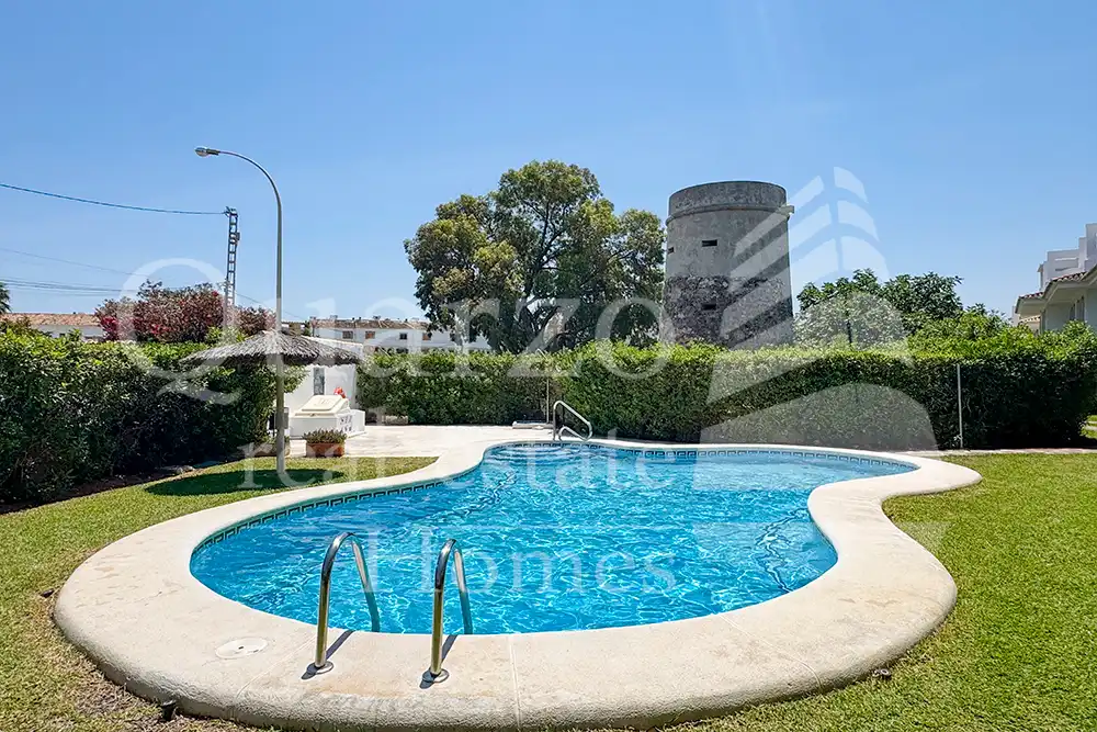 Piscina de Apartamento en venta en Dénia con Aire acondicionado, Calefacción y Terraza