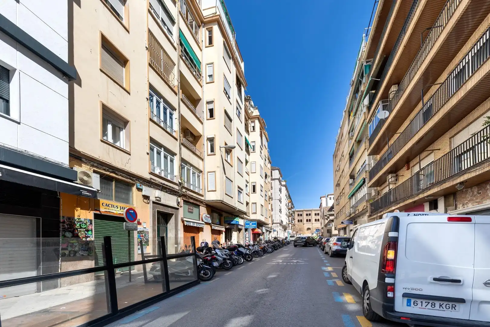 Außenansicht von Wohnung zur Miete in Granada mit Heizung
