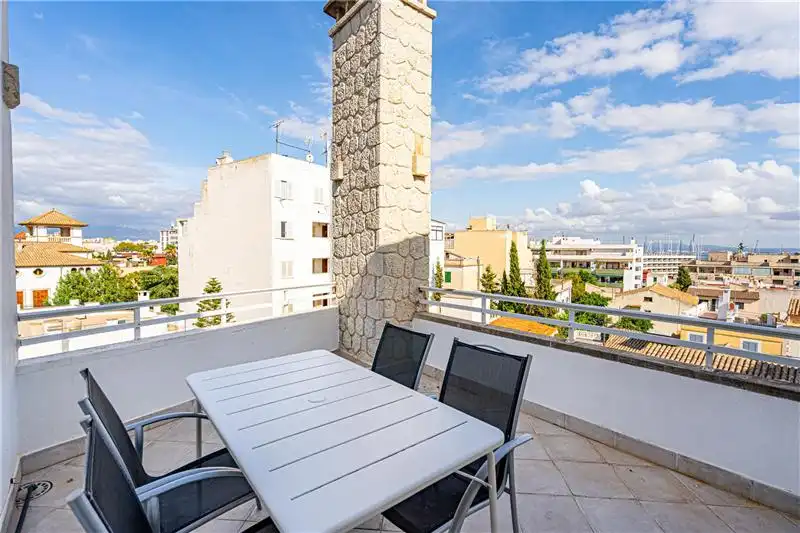 Wohnung zur Miete in Avinguda de Joan Miró, 55, El Terreno