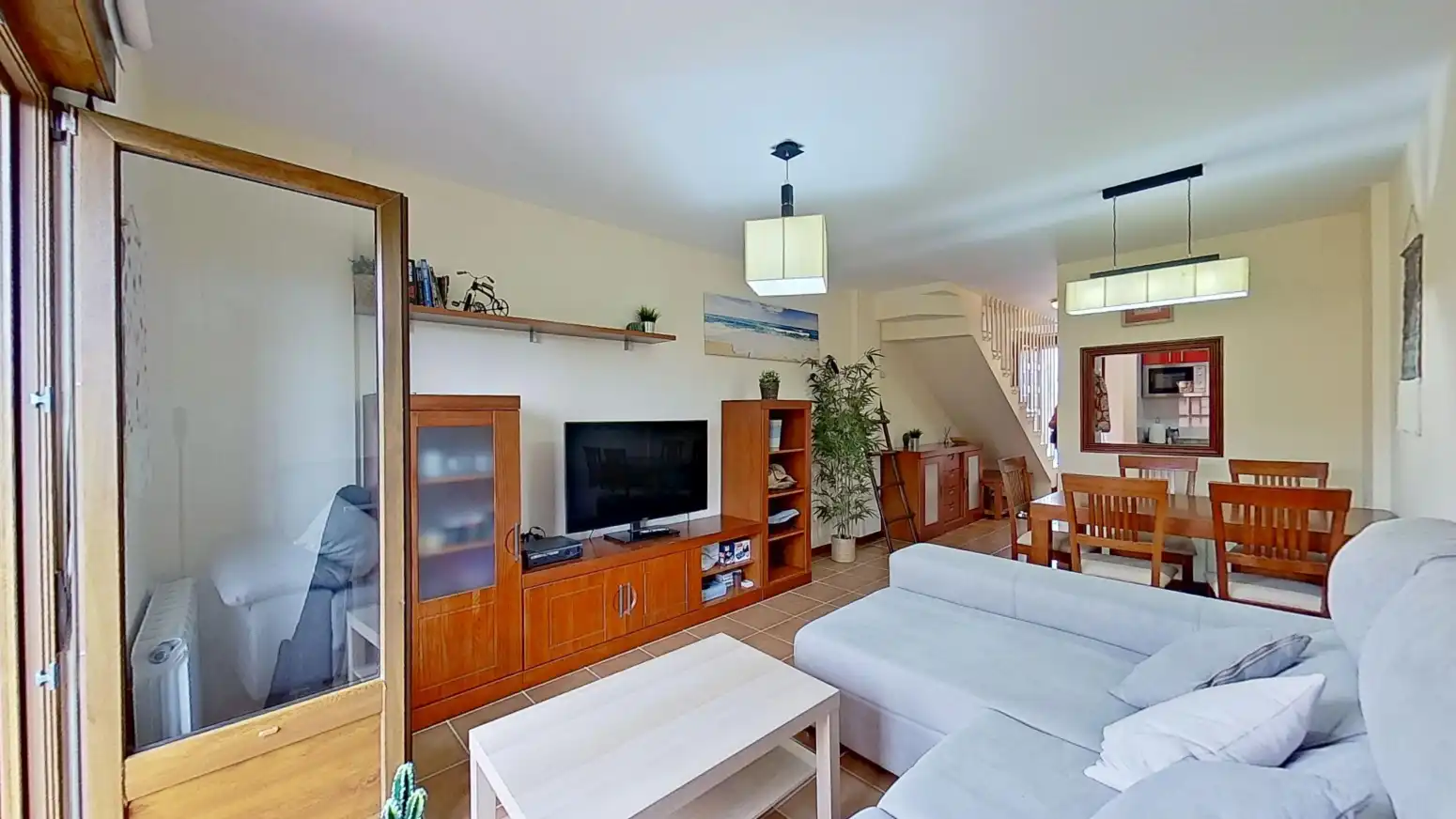 Sala de estar de Piso en venta en Alfoz de Lloredo con Calefacción, Parquet y Balcón