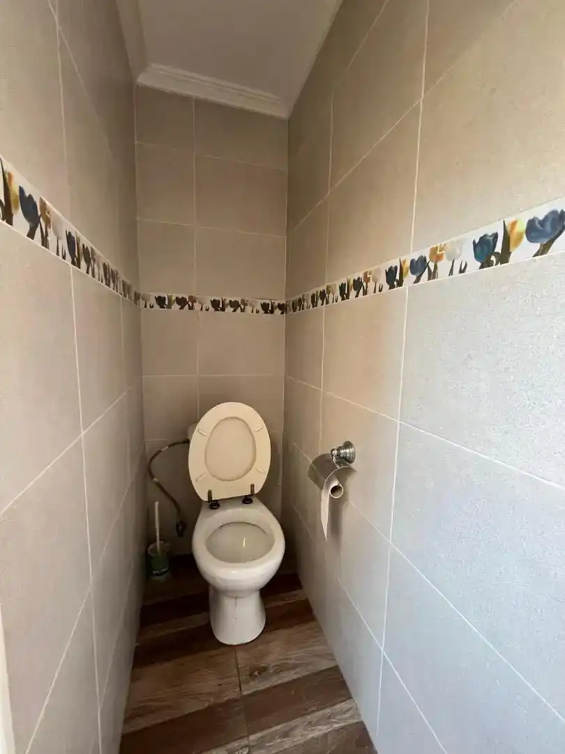 Badezimmer von Erdgeschoss zum Verkauf in Burjassot