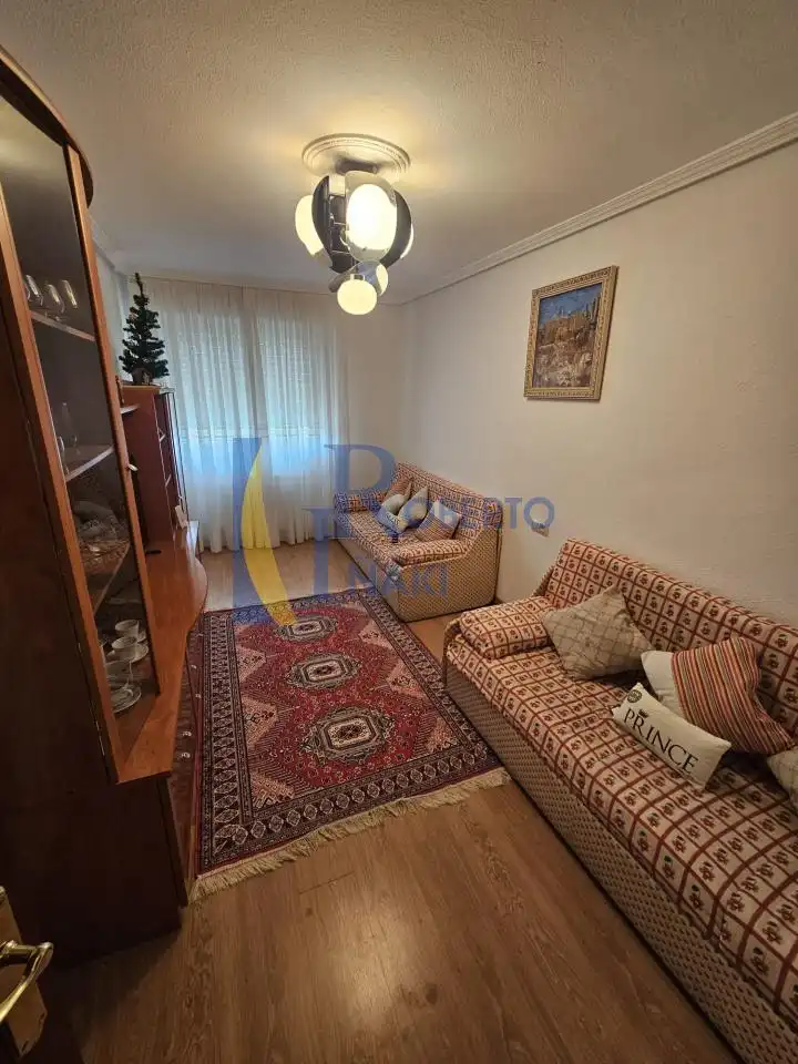Schlafzimmer von Wohnung zum Verkauf in Valencia de Don Juan mit Heizung und Möbliert