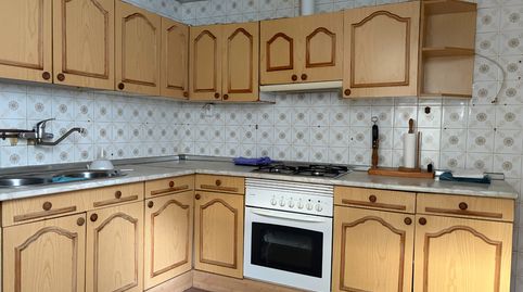 Foto 2 de Casa o chalet en venta en Calle Barriales, Miralvalle - Av. Virgen del Puerto - La Data, Plasencia