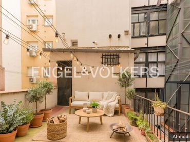 Piso con balcón en venta en Centro