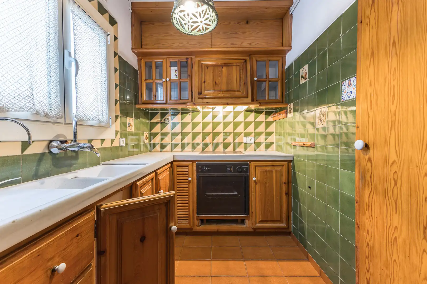 Cuina de Àtic en venda en Barcelona amb Calefacció, Parquet i Terrassa