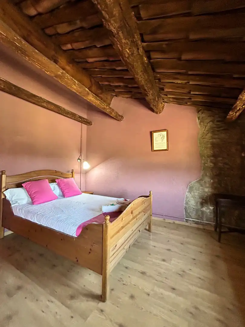 Habitación de Finca rústica en venta en Alpens con Calefacción, Parquet y Amueblado