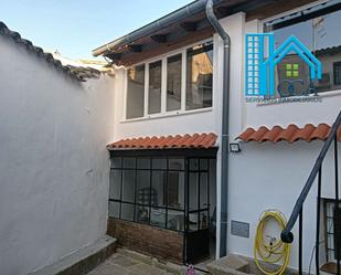 Vista exterior de Casa o xalet en venda en Herreruela de Oropesa amb Aire condicionat, Terrassa i Traster