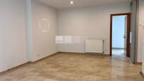 Sala d'estar de Casa o xalet en venda en Tona amb Calefacció, Jardí privat i Terrassa