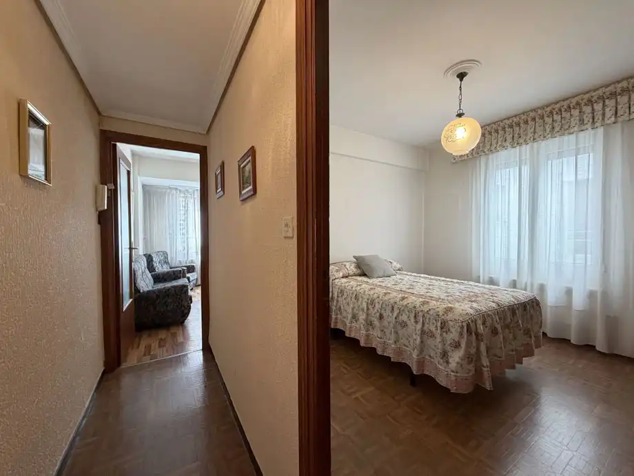 Bedroom of Flat for sale in Vitoria - Gasteiz  with Heating, Storage room and Furnished
