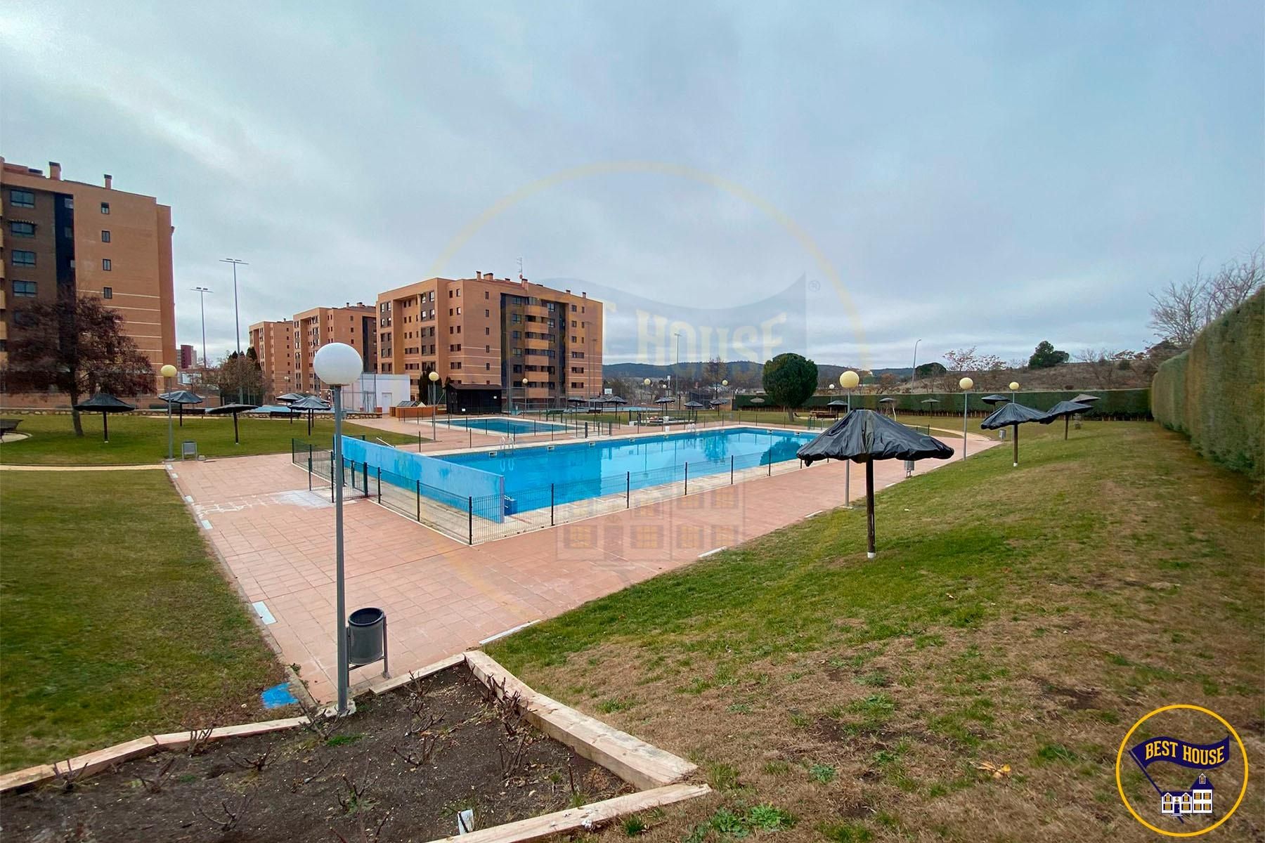 Flat for sale in Calle RODOLFO LLOPIS, Fuensanta - Universidad