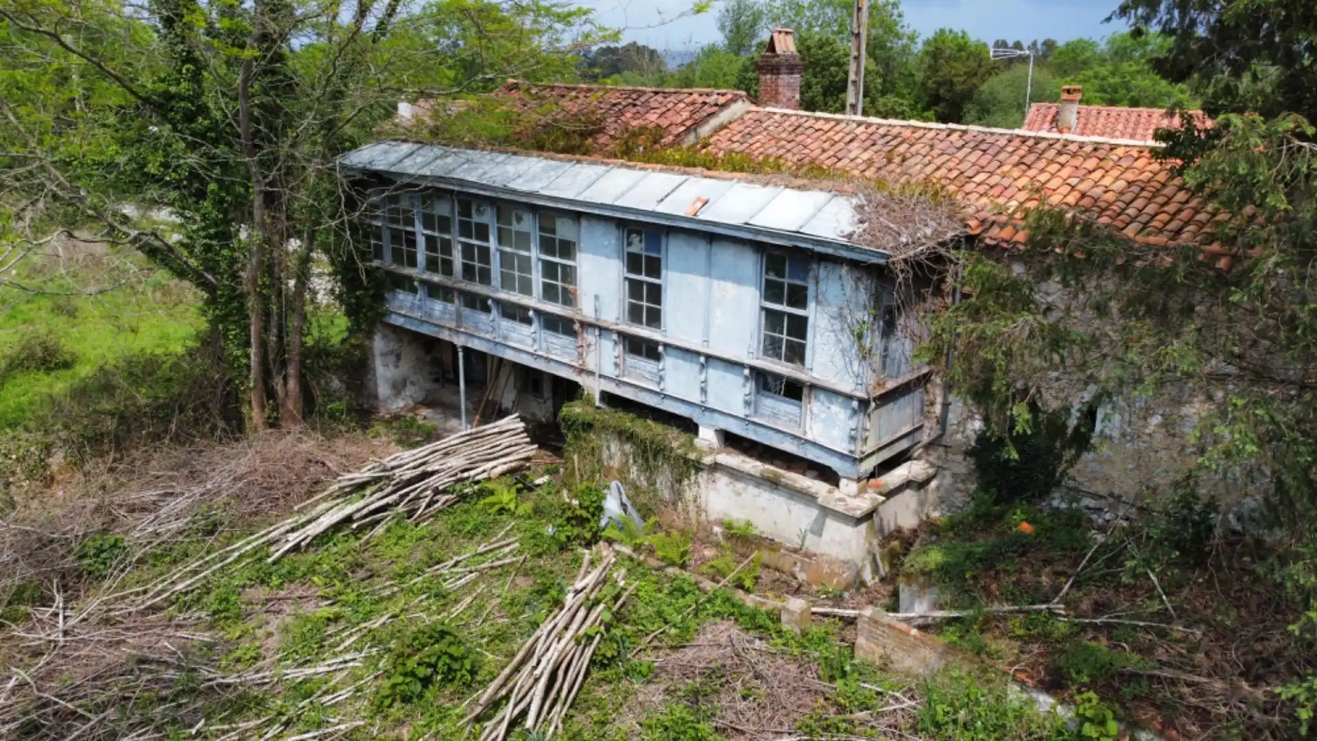 Vista exterior de Casa o chalet en venta en Llanes con Jardín privado y Balcón