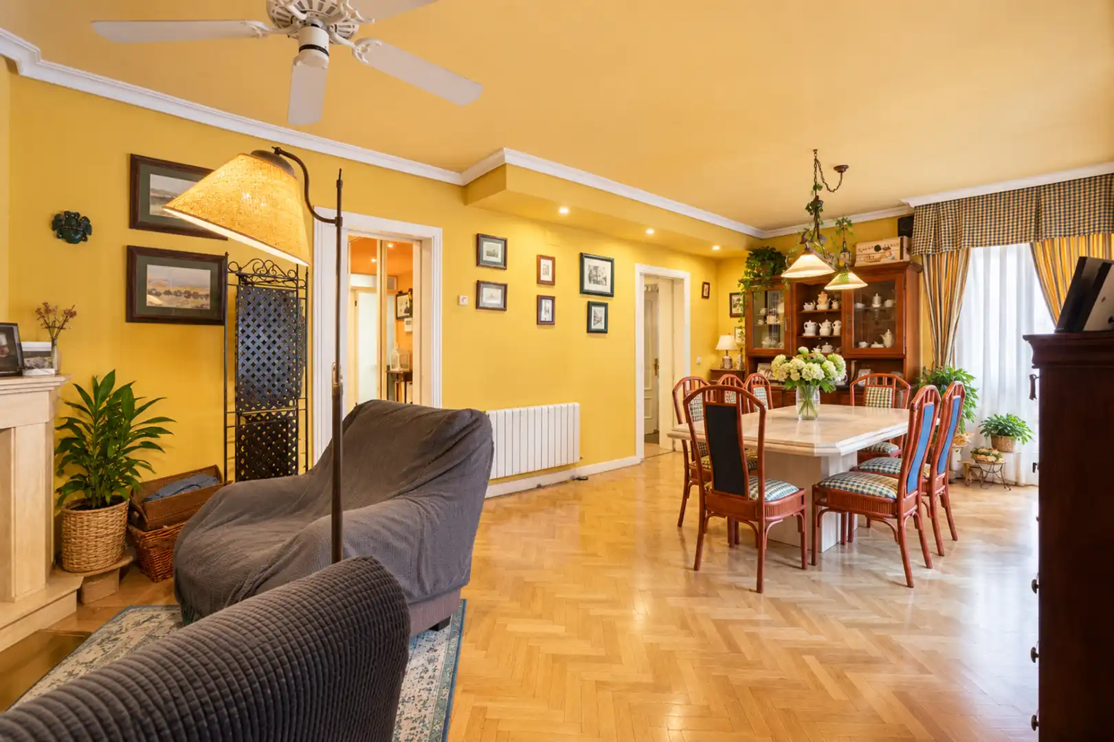 Comedor de Casa o chalet en venta en Madrid con Aire acondicionado, Calefacción y Terraza