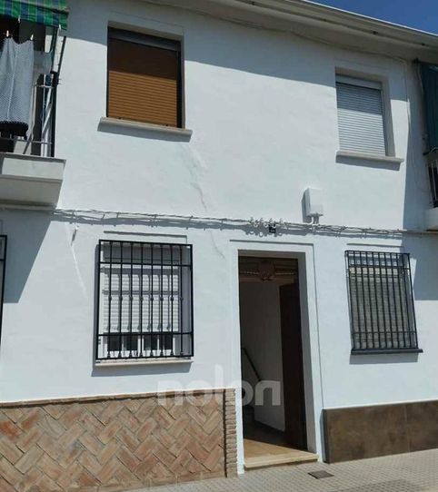 Foto 2 de Piso en venta en Malaga, Villa del Río, Córdoba