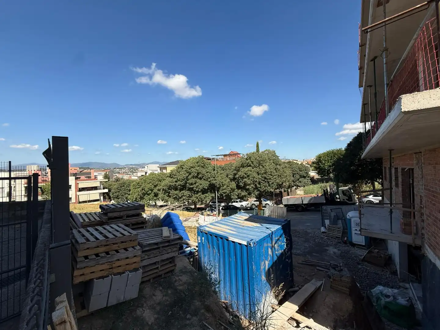 Vista exterior de Piso en venta en Les Franqueses del Vallès con Aire acondicionado y Balcón