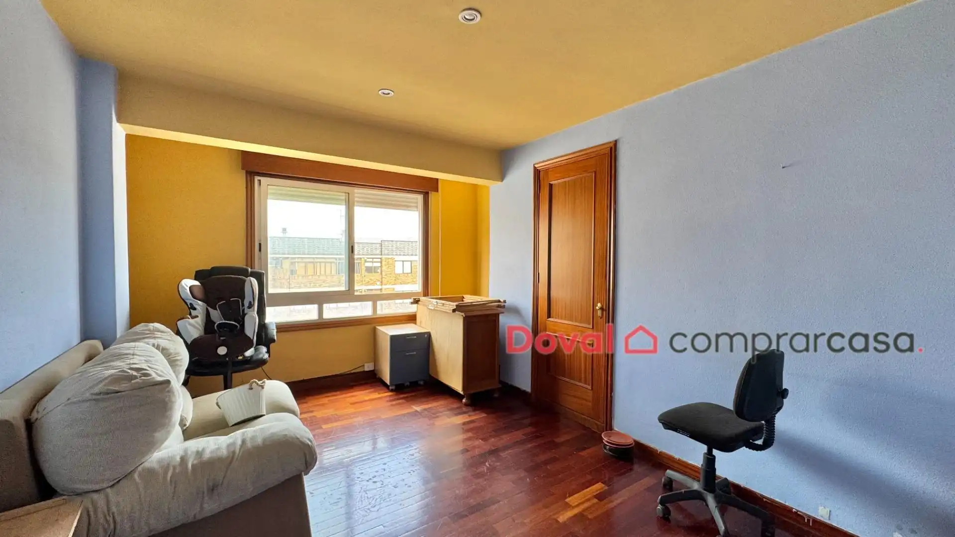 Bedroom of Flat for sale in Vigo   with Parquet flooring