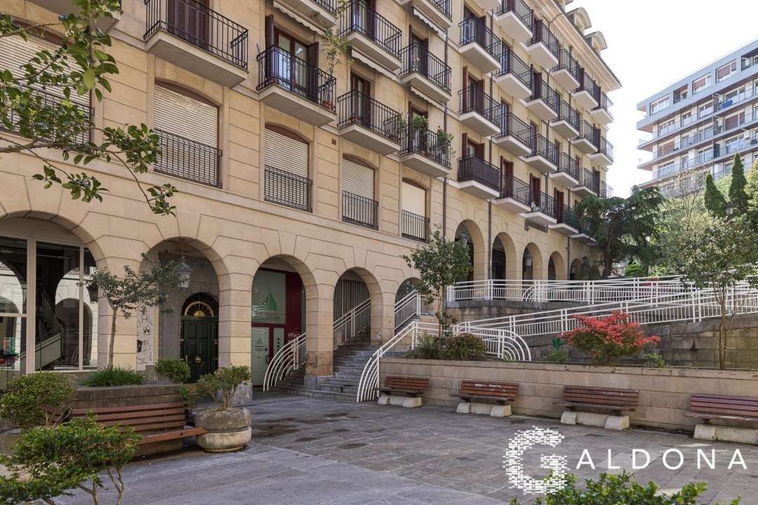 Exterior view of Flat to rent in Donostia - San Sebastián   with Heating and Storage room