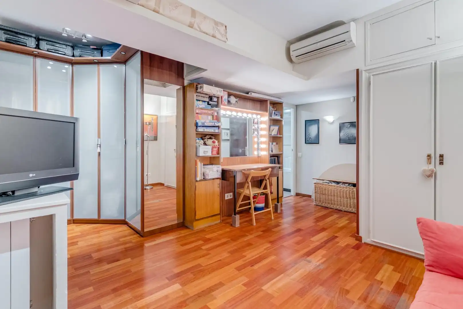 Habitación de Piso en venta en Barcelona con Aire acondicionado, Calefacción y Parquet