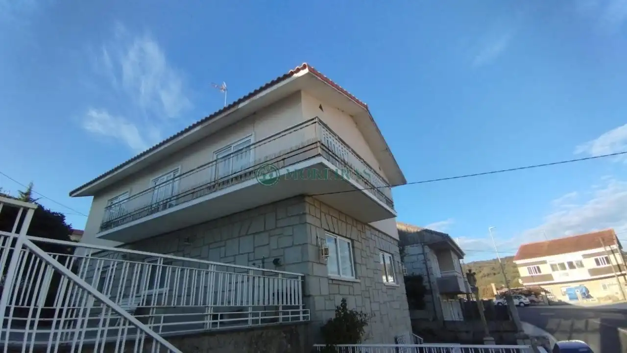 Exterior view of Houses for sale in Ourense Capital   with Heating and Private garden