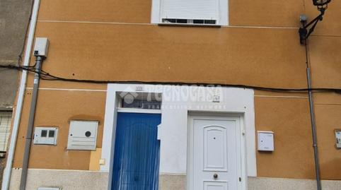 Foto 2 de Casa adosada en venda a Venta de Baños, Palencia