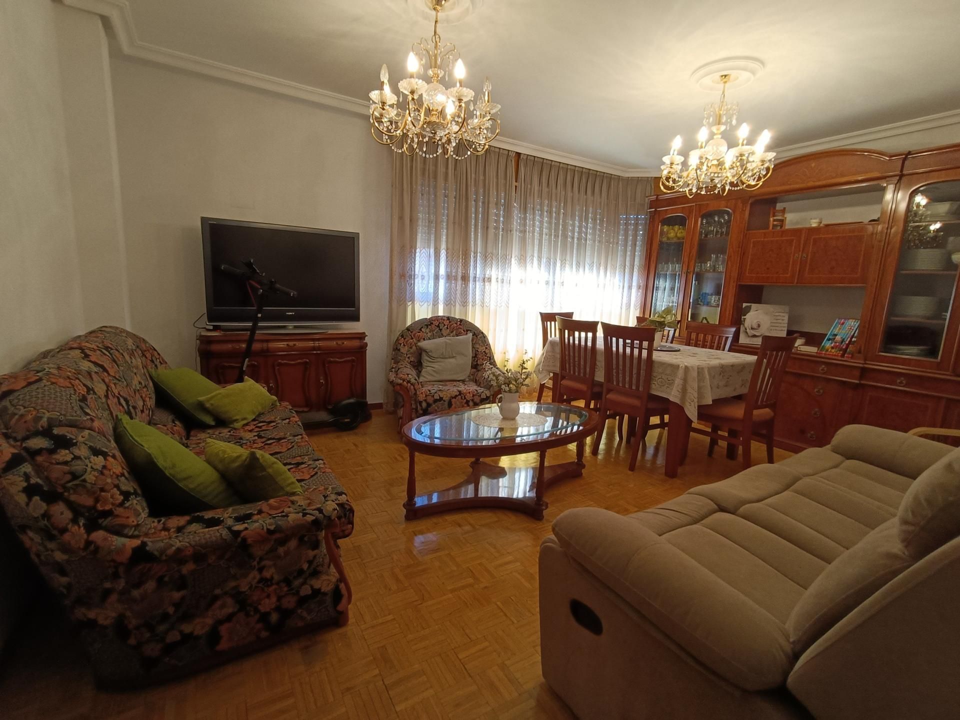 Living room of Flat for sale in Lena  with Heating