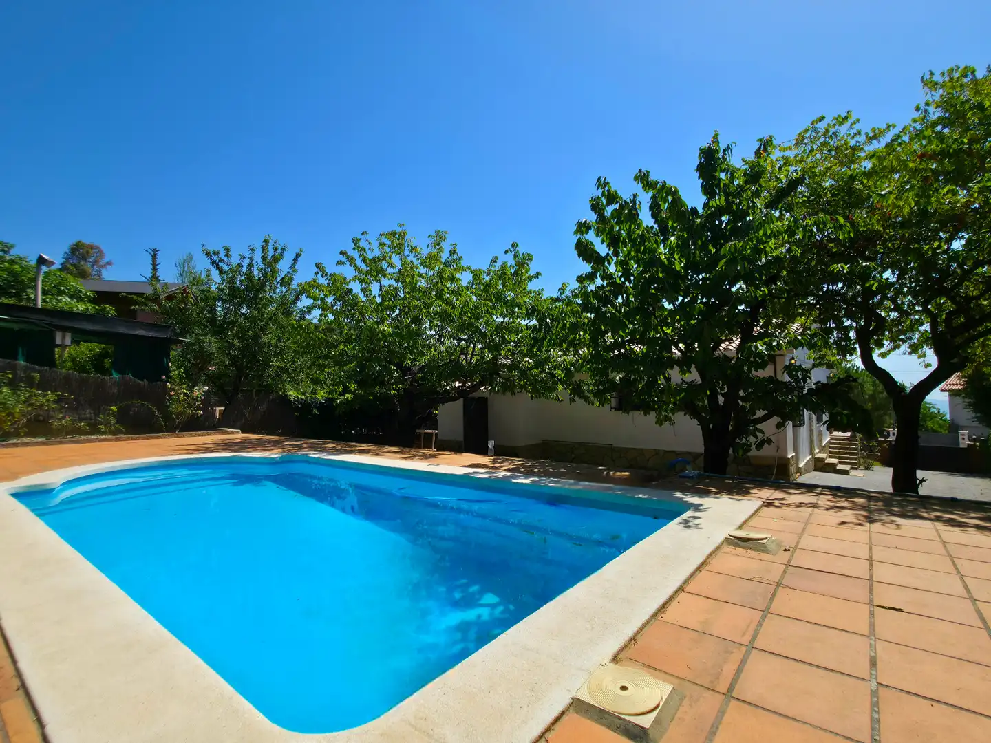 Schwimmbecken von Haus oder Chalet zum Verkauf in Corbera de Llobregat mit Heizung, Privatgarten und Terrasse