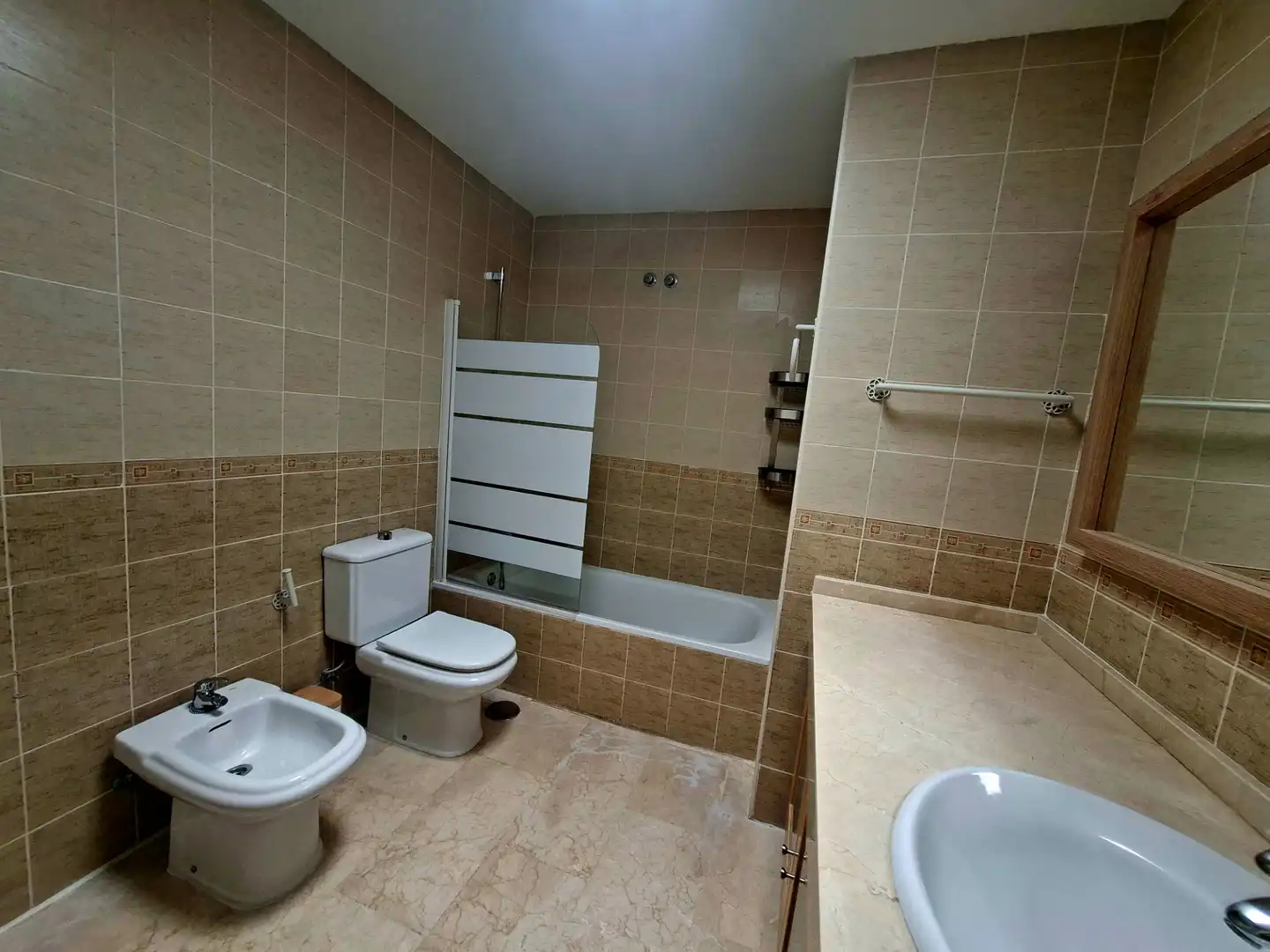 Bathroom of Duplexes for rent in Mogán  with Community pool
