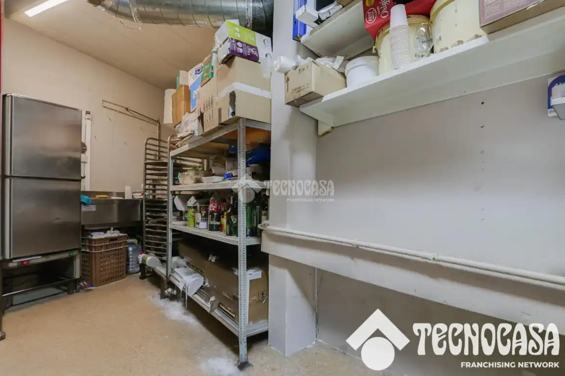 Business premises for sale in Sant Vicenç Dels Horts, imagen 18