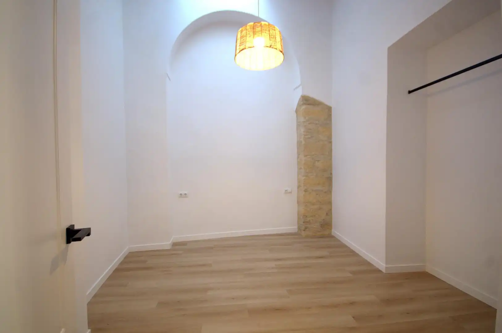 Flat for sale in Jerez de la Frontera  with Air Conditioner and Balcony