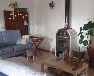 Sala d'estar de Casa o xalet de lloguer en Dénia amb Aire condicionat i Terrassa
