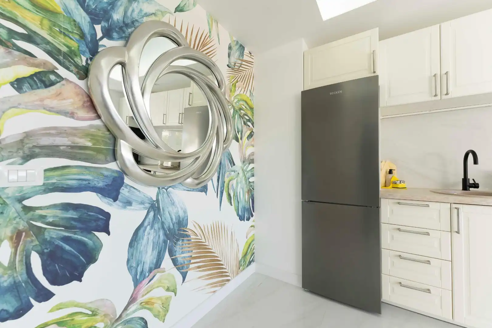 Cuina de Apartament en venda en Adeje amb Aire condicionat, Terrassa i Moblat