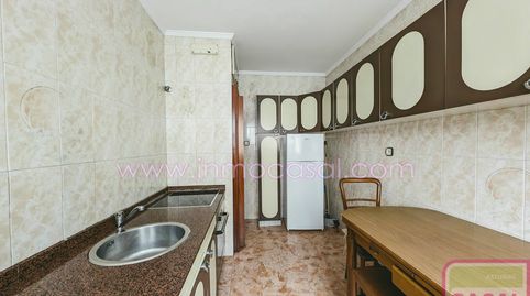 Foto 2 de Piso en venta en Alfredo Cañal, La Felguera, Langreo
