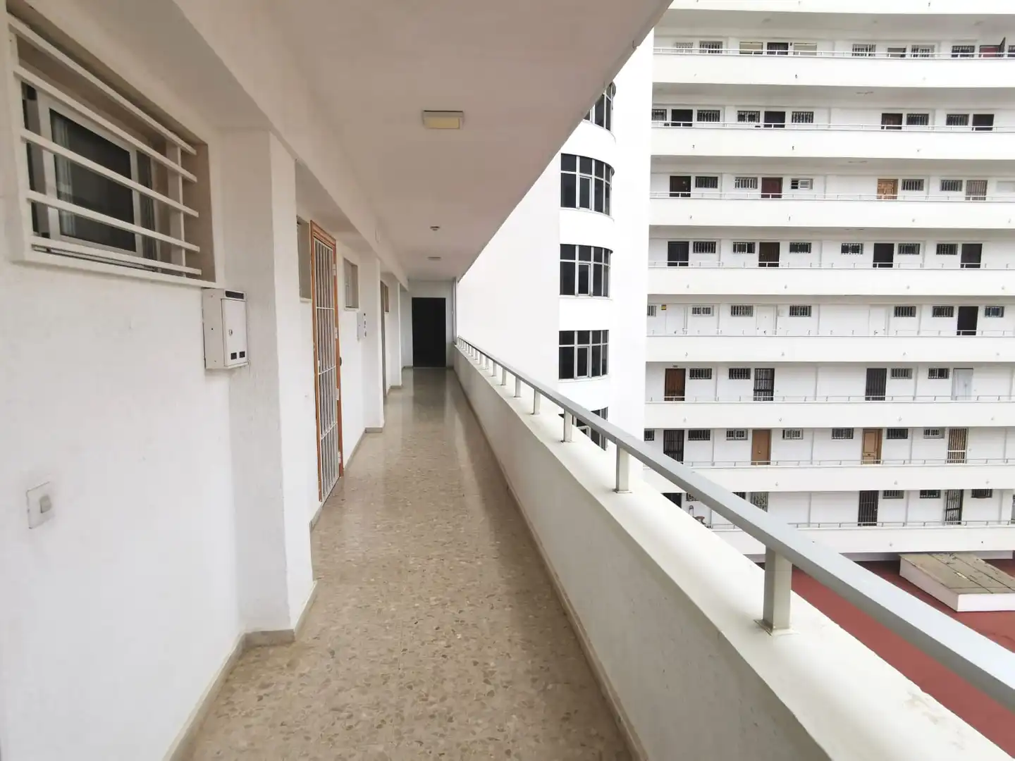 Apartament de lloguer a Plaza Presidente Adolfo Suárez, Manantiales - Estación de Autobuses