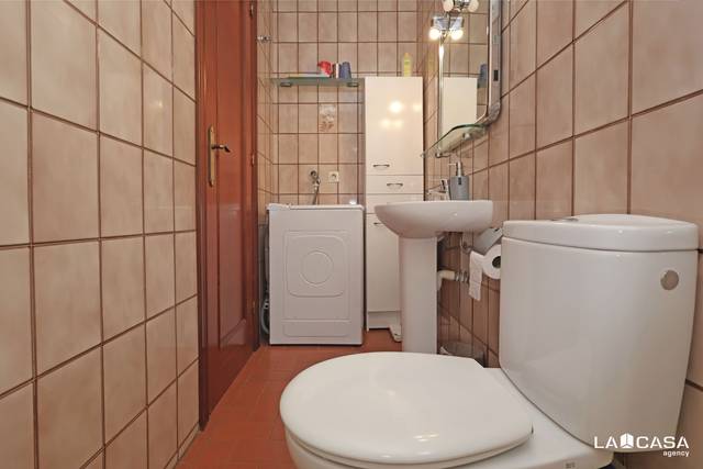 Piso en Venta en Carrer de la Mare de Déu del Remei en El Poble Sec - Parc de Montjuïc