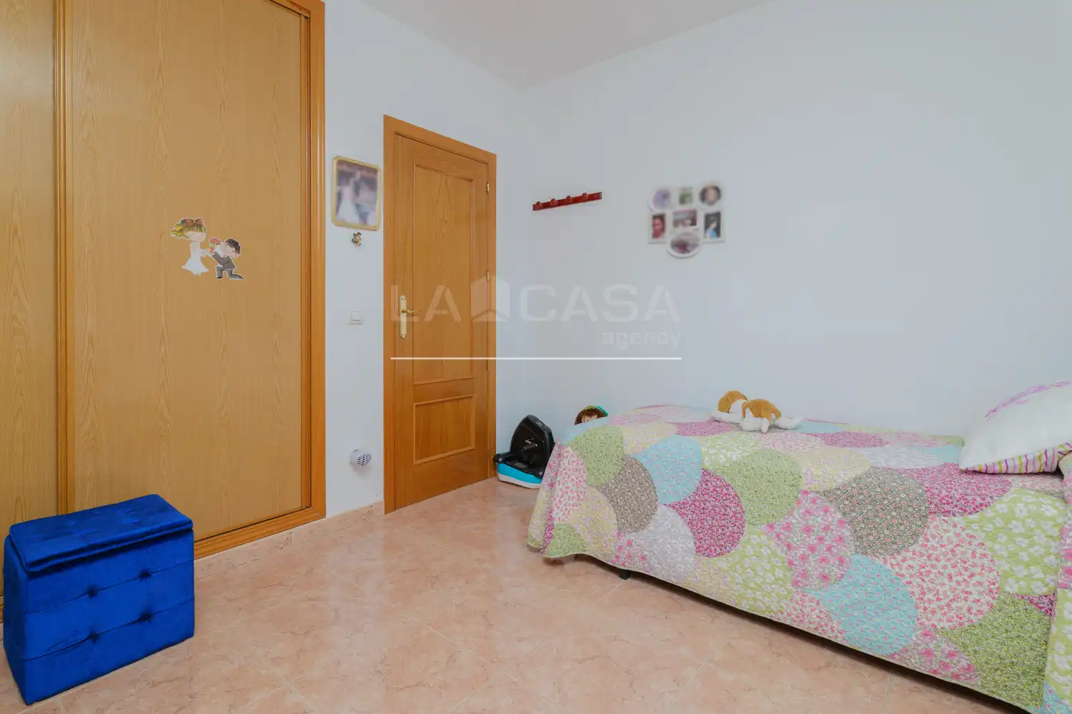 Casa adosada en venda en Serranillos del Valle amb Terrassa, Moblat i Forn