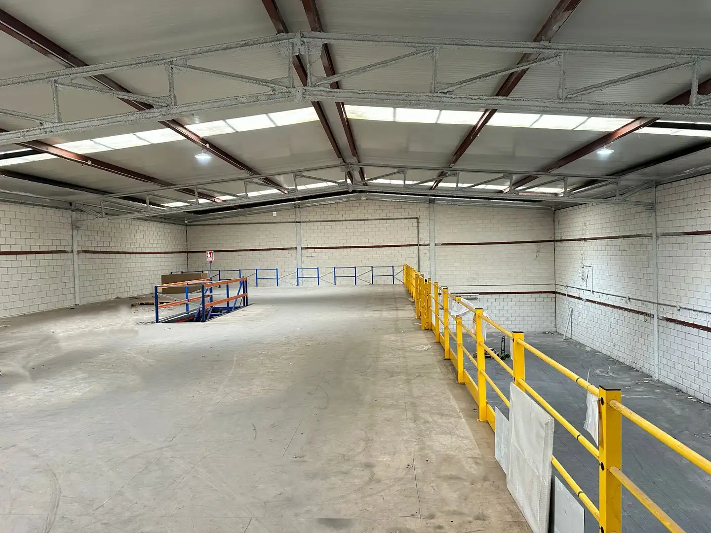 Nau industrial en venda a Cartes, imagen 6