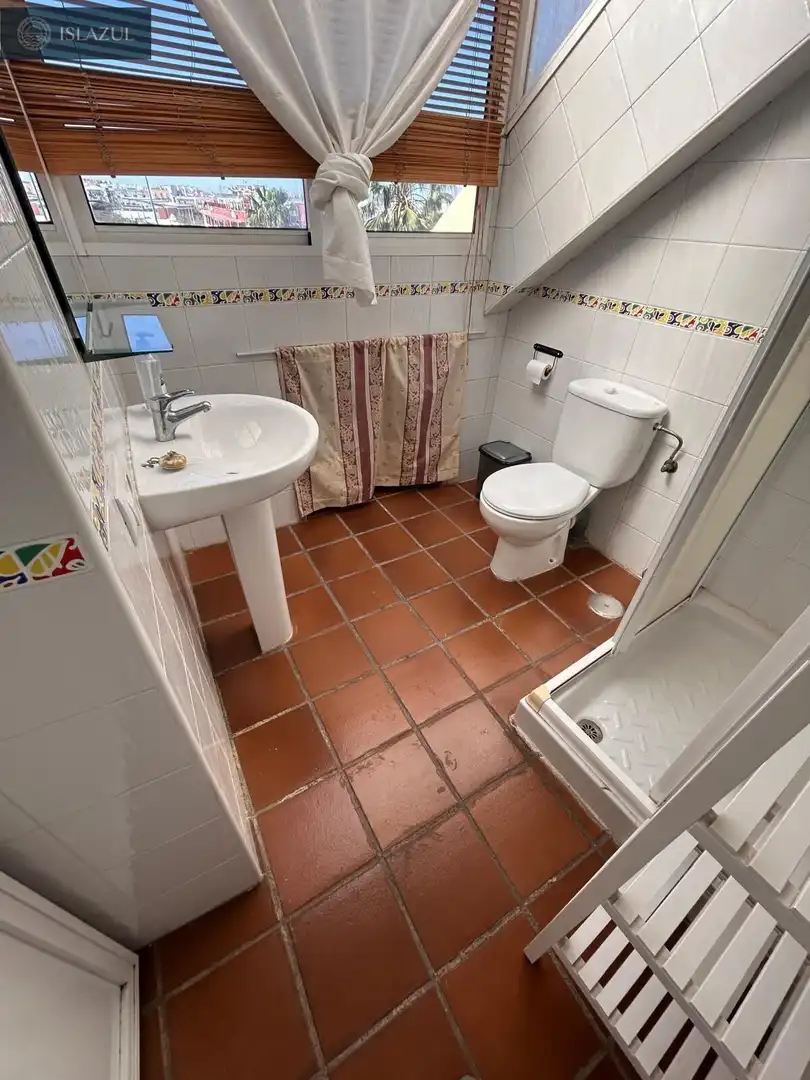 Bathroom of Flat for sale in Isla Cristina  with Private garden, Terrace and Storage room
