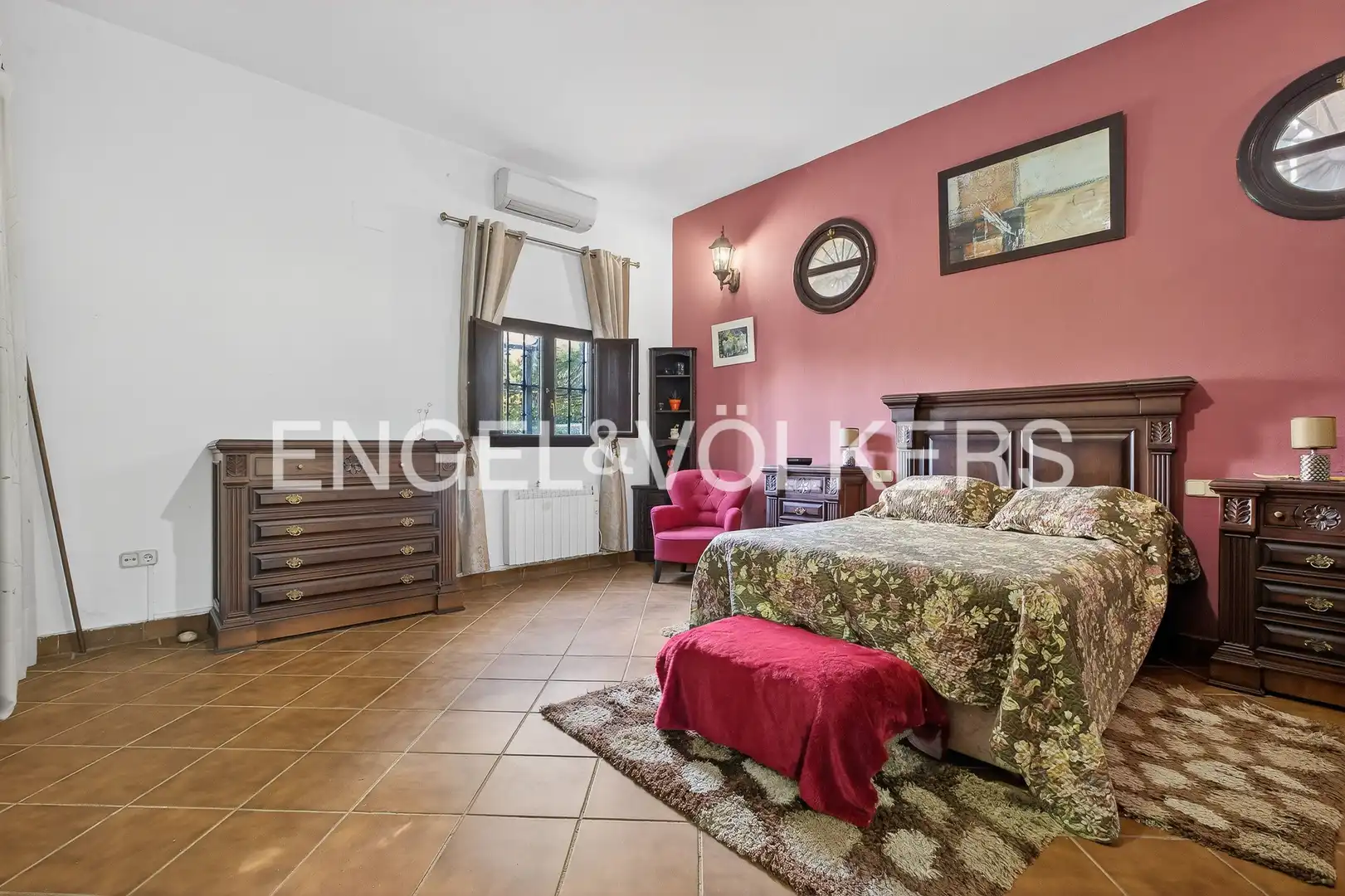 Bedroom of Houses for sale in Morón de la Frontera  with Air Conditioner, Heating and Private garden