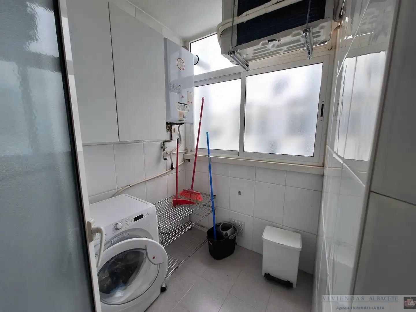 Bathroom of Flat for sale in Albacete  with Air Conditioner, Heating and Furnished
