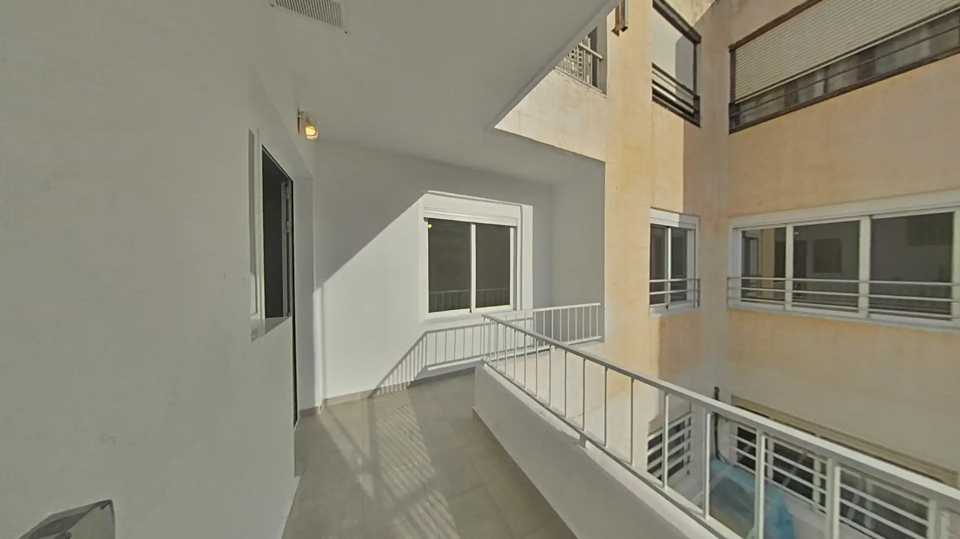 Terraza de Piso en venta en Alicante / Alacant