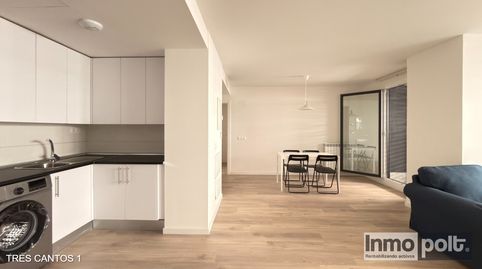 Photo 2 of Flat for rent in Avenida de la Industria, Zona Industrial, Tres Cantos