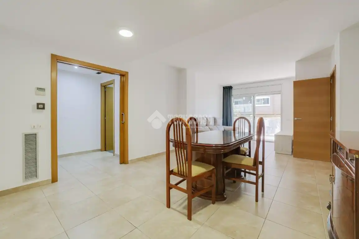Piso con terraza en venta en Can Mas, imagen 11